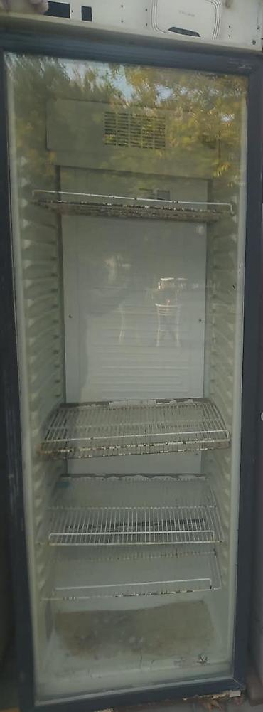 Vitrin soyuducu 200 azn. Unvan vasmoy Nigaz