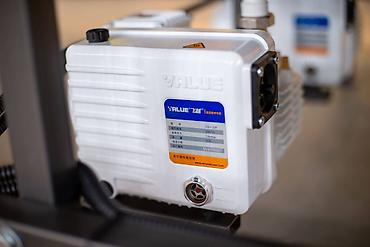 Вакуумно-формовочные станки: Мембранно-вакуумный пресс для шпонирования и фасадов Идеальное — 6