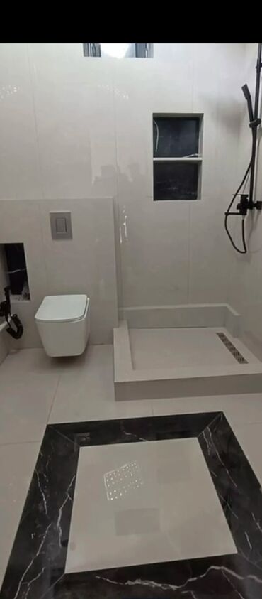 Укладка плитки: Услуги по облицовке ванных комнат и душевых плиткой/керамогранитом под — 12