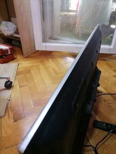 Televizori: TV veći VOX led tanki 32 inča ili 82 dijagonala ekrana ispravan dobar — 9