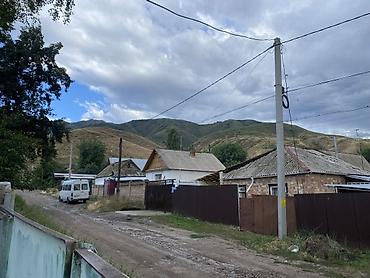 Продажа дачи: 5 комнат, 100 м², 10 соток, Холодная вода, Электричество at lalafo.kg — 16 Продажа дачи: 5 комнат, 100 м², 10 соток, Холодная вода, Электричество — 16