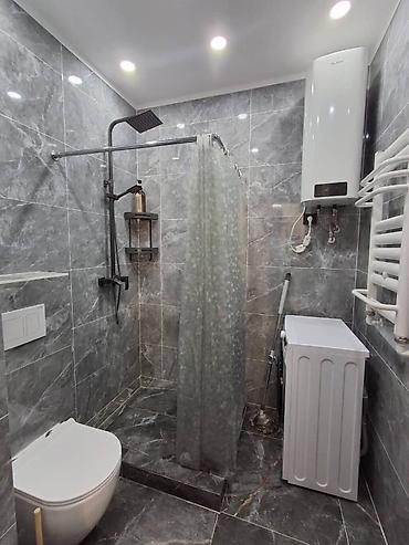 Посуточная аренда квартир: 2 комнаты, Душевая кабина, Постельное белье, Кондиционер — 11