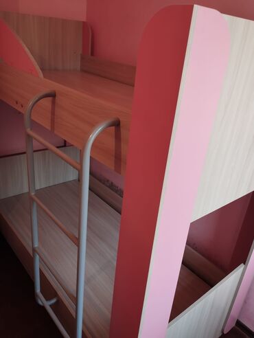Digər mebel: MilEndirim 2 mertebe kravat qiymeti 230 man Tezedi alinib istifade