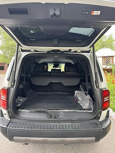 ланкузер прадо: Toyota Land Cruiser Prado: 2024 г., 2.4 л, Автомат, Бензин, Внедорожник — 9