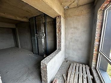 Продажа квартир: 3 комнаты, 81 м², 8 этаж, ПСО (под самоотделку) — 17