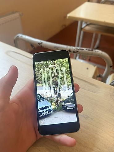 irsad iphone: IPhone SE 2020, 64 GB, Ağ, Qırıq — 2
