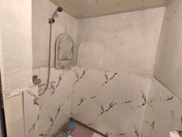 Uzunmüddətli kirayə evlər: 55 kv. m, 3 otaqlı, Kanalizasiya, Telefon, İşıq -da lalafo.az — 14 Uzunmüddətli kirayə evlər: 55 kv. m, 3 otaqlı, Kanalizasiya, Telefon, İşıq — 14