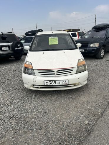 диски на хонду стрим: Honda Stream, правый руль, белый цвет кузова. Кузов и экстерьер: -