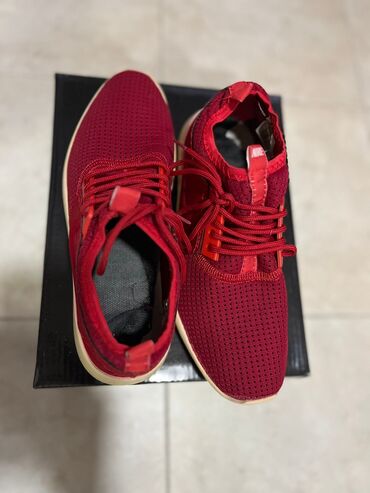 emporio armani zenske patike: Nike, 37, color - Red