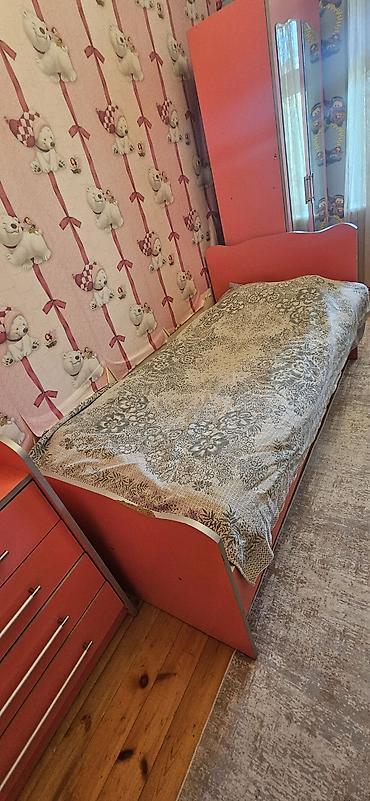 çarpayı satışı: Uwaq yataq desti satilir .Dolab 190sm/80 sm/45sm. guzgulu kamod — 5