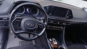 chrysler c300: Hyundai Sonata: 2019 г., Автомат, Газ, Фастбек — 2