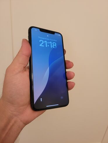 Apple iPhone: IPhone 11 Pro Max, 64 GB, Graphite, Face ID — 12