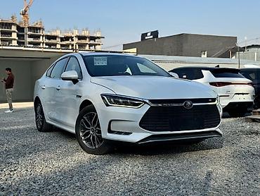 BYD: BYD Qin: 2021 г., Вариатор, Электромобиль, Седан — 1