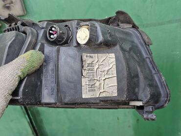 Передние фары: Передняя левая фара Audi 1995 г., Б/у, Оригинал, Германия — 5