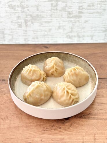 Готовые блюда, кулинария: Манты — свежие, сочные, ручной лепки. У нас три вида манты. Манты с — 3