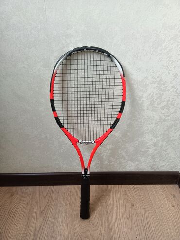 ракетка для настольного тениса: Сравнение параметров Размер ракетки: 105 квадратных дюймов вес