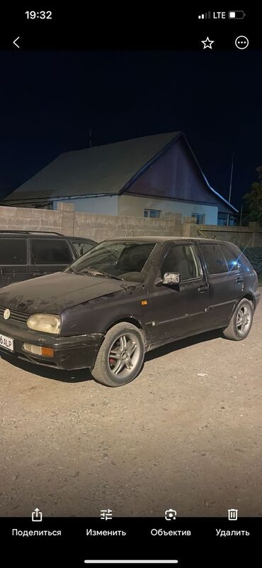 Транспорт: Volkswagen ID.3: 1995 г., 1.6 л, Механика, Бензин, Хетчбек