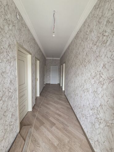 Həyət evləri və villaların satışı: Məmmədli 4 otaqlı, 110 kv. m, Yeni təmirli — 3