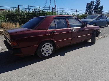 disk: Mercedes-Benz 190 (W201): 2.2 l | 1991 il Sedan — 3