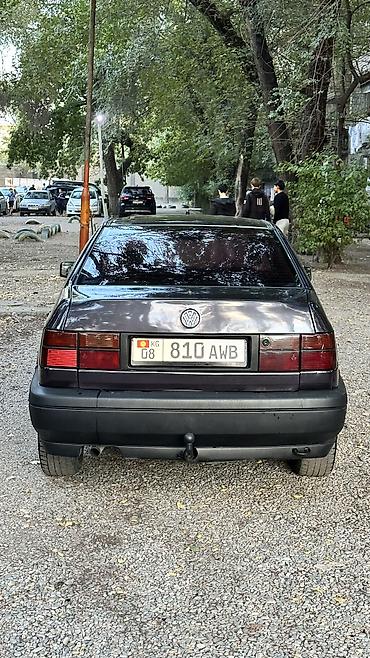 Volkswagen: Volkswagen Passat: 1993 г., 1.8 л, Механика, Газ, Седан — 6
