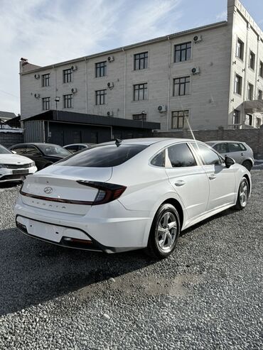 Hyundai: Hyundai Sonata: 2019 г., 2 л, Автомат, Газ, Седан — 3