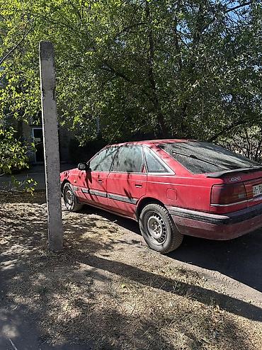 highlander platinum: Mazda 626: 1992 г., 2 л, Механика, Бензин, Лифтбек — 4