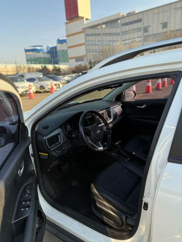 Kia: Kia Stonic: 2019 г., 1.4 л, Автомат, Бензин, Кроссовер — 5