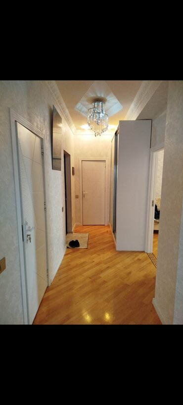 Otaqların satışı: Xalqlar Dostlugu metrosunun yaxinliginda 19/18-də yelçəkən 3otaqli iki — 1