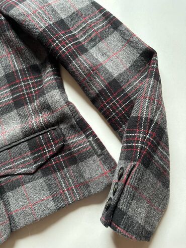 Sakoi: Emporio Armani, S (EU 36), Vuna, Karirani — 8