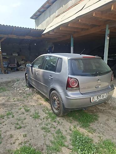 6 дыр: Volkswagen Polo: 2009 г., 1.6 л, Кол менен иштөөчү, Бензин, Хетчбек — 4