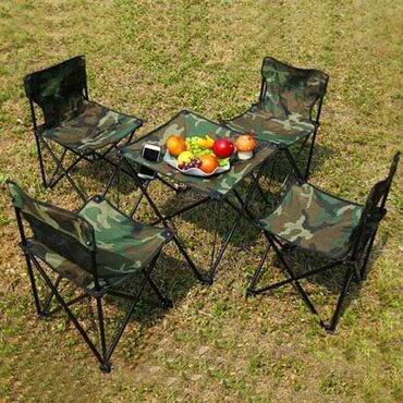 Sets of table and chairs: Metal, Up to 4 seats, New