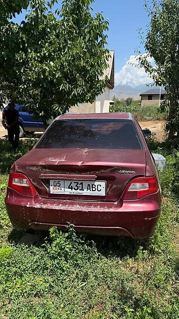 Продажа авто: Daewoo Nexia: 2010 г., Механика, Бензин, Седан — 1