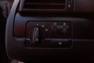 BMW: BMW 3 series: 2003 г., 2.5 л, Механика, Седан — 10