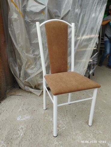 Стулья для зала: Стул для зала, Новый, Железо — 13