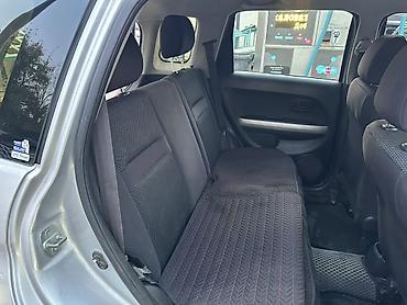ваз 2106 автомобиль: Toyota Ist: 2003 г., Бензин, Хэтчбэк — 4