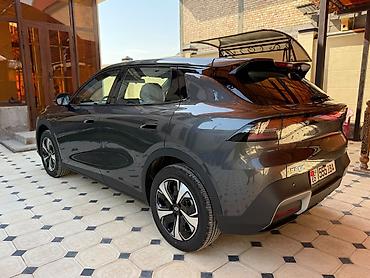 mitsubishi eclipse cross: Changan Qiyuan Q05: 2026 г., Вариатор, Электромобиль, Кроссовер — 3