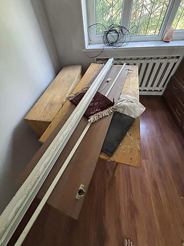 Трёхстворчатый шкаф для одежды из ЛДСП с зеркалом - Конфигурация: 3