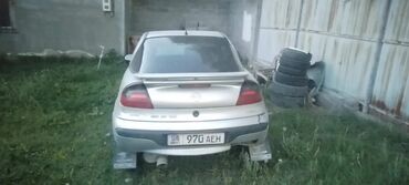 Opel: Opel Tigra: 2000 г., 1.4 л, Механика, Бензин, Хэтчбэк