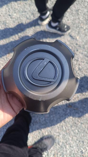 ист колпак: Колпачок (крышка ступицы) диска Lexus - Оригинальная центральная — 1