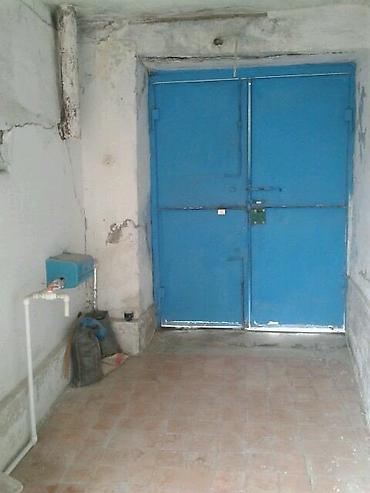 ev ve bag: 3 otaqlı, 6 kv. m — 9