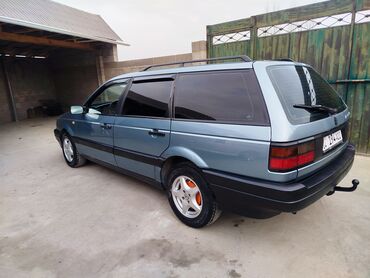 Volkswagen: Volkswagen Passat Variant: 1992 г., 1.8 л, Механика, Бензин, Универсал — 2