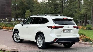 competition: Toyota Highlander: 2021 г., Автомат, Бензин, Кроссовер — 9