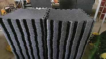 Модульные покрытия, пазлы: Плитка-коврик из резиновой крошки с замком «пазл» для спортивных и — 9