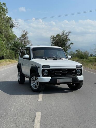 алфард 2007: ВАЗ (ЛАДА) 4x4 Нива: 2007 г., 1.7 л, Бензин