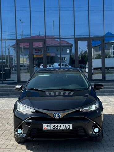 Toyota: Toyota Corolla: 2022 г., 1.8 л, Гибрид, Седан
