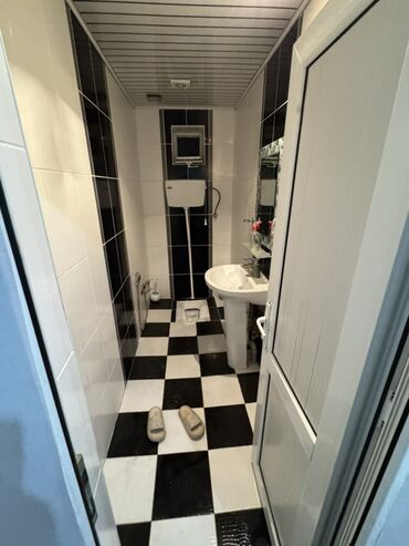 Otaqların satışı: Salam EV BiNƏ qəsəbəsindədi cox səliqəlidi ev 3 otaqdi təzə remontdan — 2