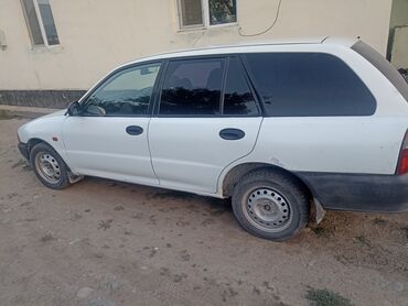 меняю титан: Mitsubishi Libero: 2000 г., 1.5 л, Автомат, Бензин, Универсал