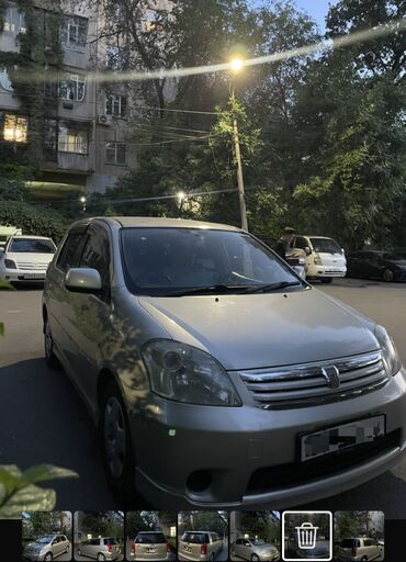 Toyota: Toyota Raum: 2003 г., 1.5 л, Автомат, Бензин, Седан