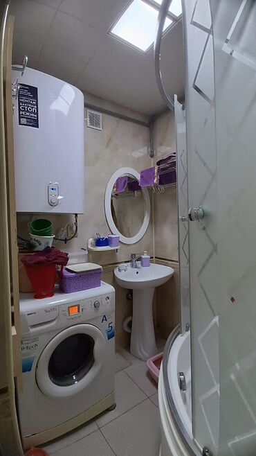 Mətbəx mebeli: Sumqayit şeherinde 2otagli leningtad lahiyeli mənzil satilir.5/4,orta — 6