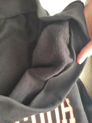 fb sister sweatshirt v Azərbaycan | SVITŞOTLAR: Houston Ath Club Sweatshirt Size: M Quality: Cotton Price: 15 ₼